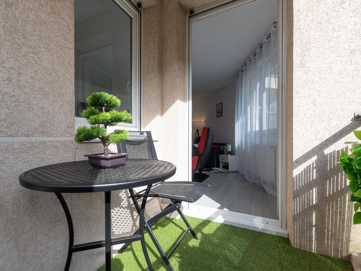 Apartamento Le Stella - Hypercentre Garage Gratuit Wifi Netflix Amazon Prime Proche Parc Tete D'or