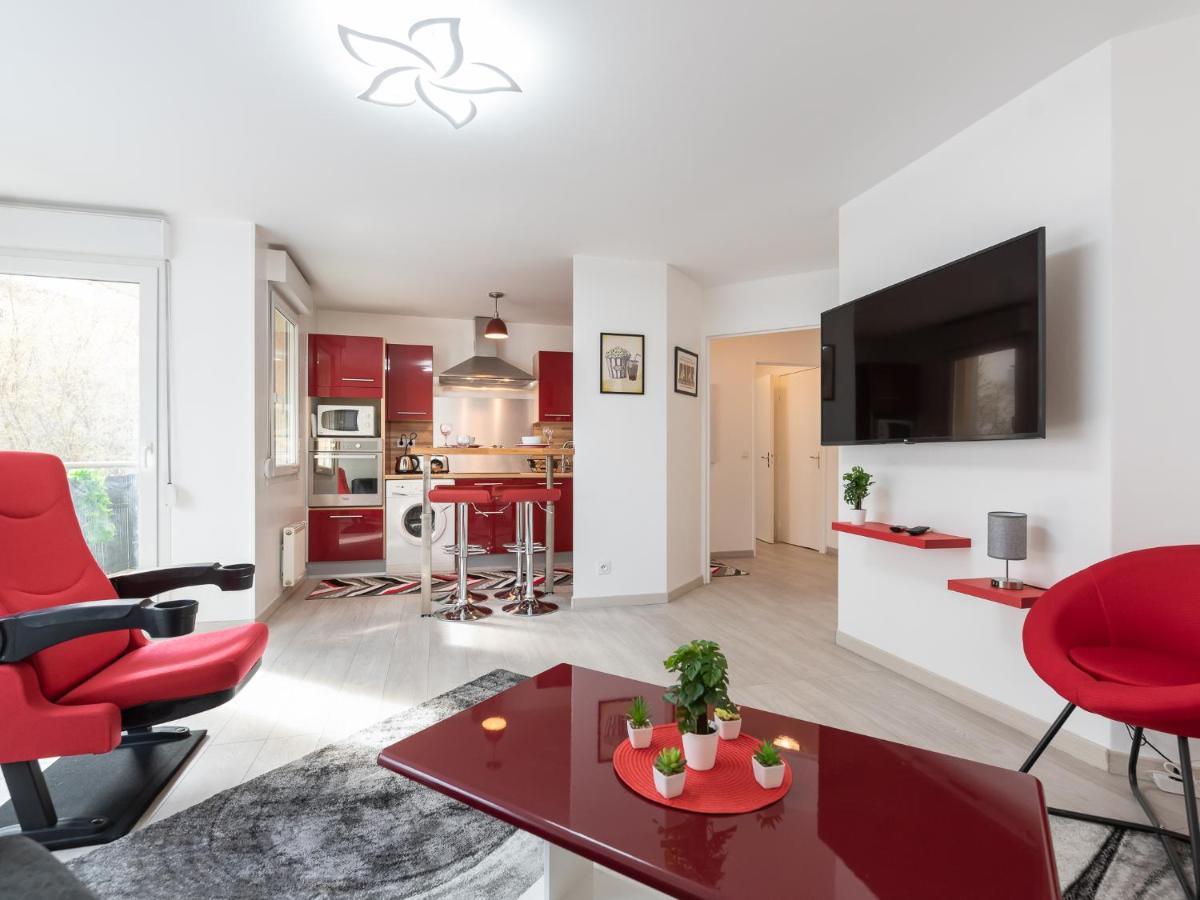 Le Stella - Hypercentre Garage Gratuit Wifi Netflix Amazon Prime Proche Parc Tete D'or Apartamento